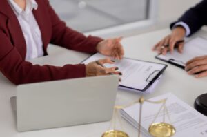 Co powinien zawierać plan restrukturyzacyjny? Wzory i praktyczne wskazówki